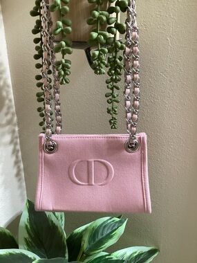 Dior Pink Chain-Detail Crossbody Bag